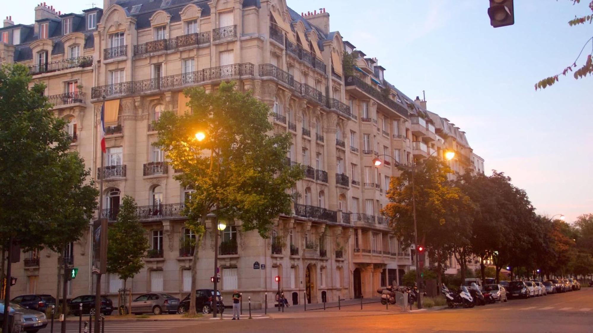 Deluxe Apartment Near The Tour Eiffel Parigi Esterno foto